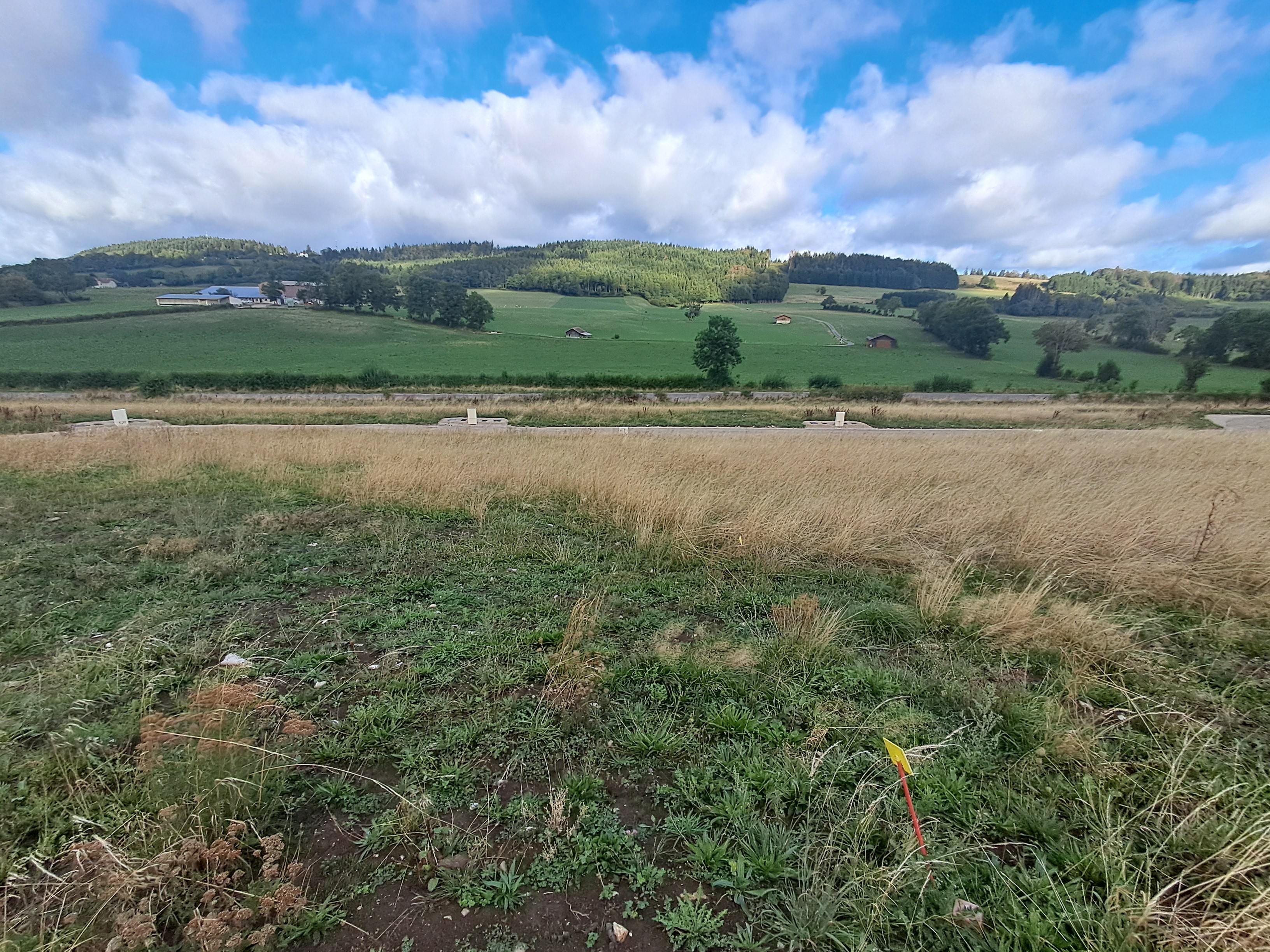 TERRAIN TREVILLERS - photo 2