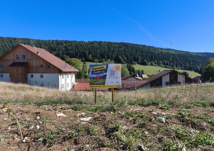 TERRAIN MONTBENOIT